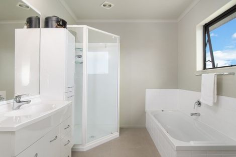 Photo of property in 39 Browns Drive, Waihi Beach, 3611