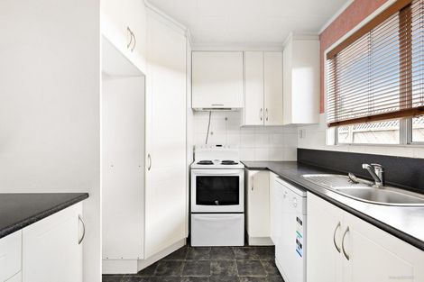 Photo of property in 5 Tango Place, Henderson, Auckland, 0610