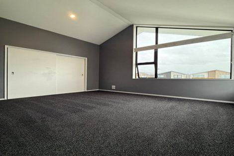 Photo of property in 3 Courage Road, Papakura, 2110