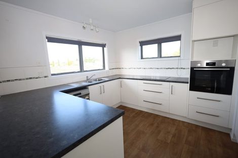 Photo of property in 37 Smiths Road, Matua, Tauranga, 3110