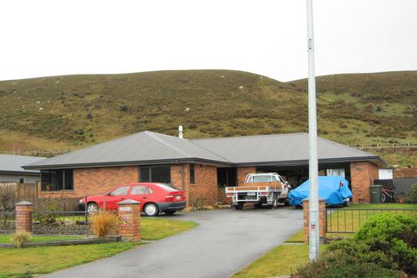 Photo of property in 100 Shields Street, Clyde, 9330