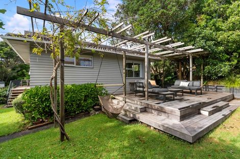 Photo of property in 7 Fairdale Place, Birkdale, Auckland, 0626