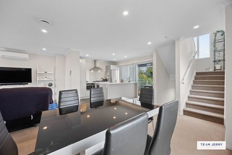 Photo of property in 35 Arrowsmith Drive, Flat Bush, Auckland, 2019
