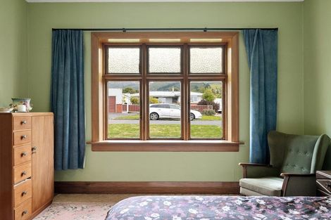 Photo of property in 4 Constant Street, Sawyers Bay, Port Chalmers, 9023