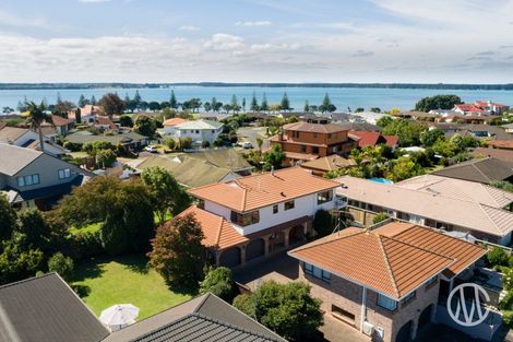 Photo of property in 27a Clivedene Street, Matua, Tauranga, 3110