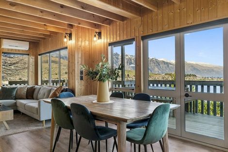 Photo of property in 13b Maxwell Place, Queenstown, 9300