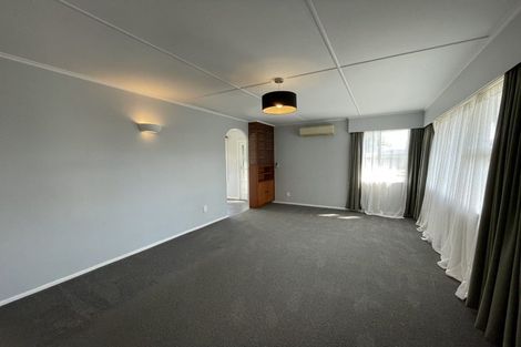 Photo of property in 2 Bennett Place, Onekawa, Napier, 4110