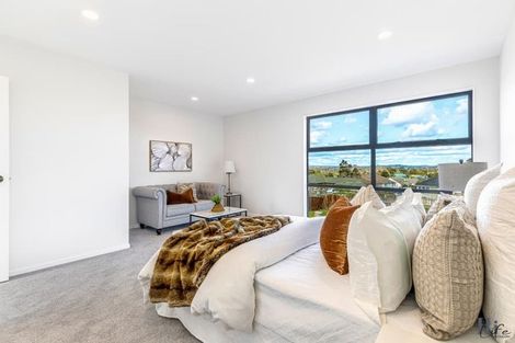 Photo of property in 42d Farringdon Street, Glen Innes, Auckland, 1072