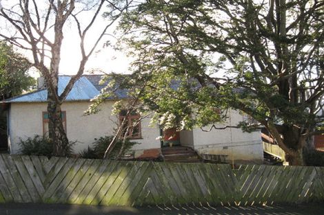 Photo of property in 43 Argyle Street, Mornington, Dunedin, 9011
