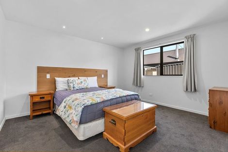 Photo of property in 28 Dunn Street, Lake Hawea, 9382