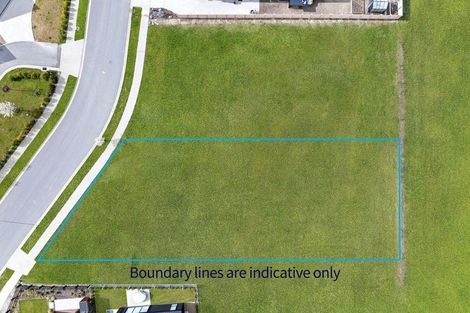 Photo of property in 8 Marjon Drive, Wanaka, 9305