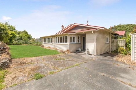 Photo of property in 51/53 Goldfinch Street, Taihape, 4720