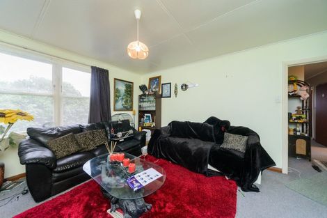 Photo of property in 9 Belfast Place, Roslyn, Palmerston North, 4414