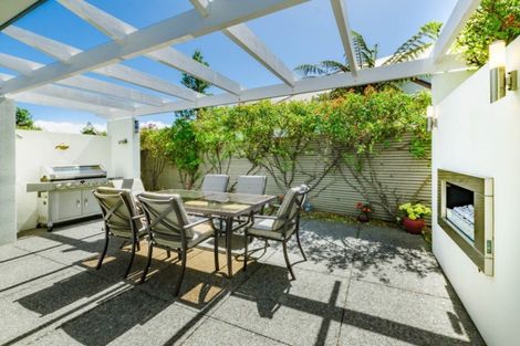 Photo of property in 6 Avion Terrace, Raumati Beach, Paraparaumu, 5032