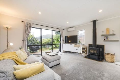 Photo of property in 3a Puriri Terrace, Roslyn, Palmerston North, 4414