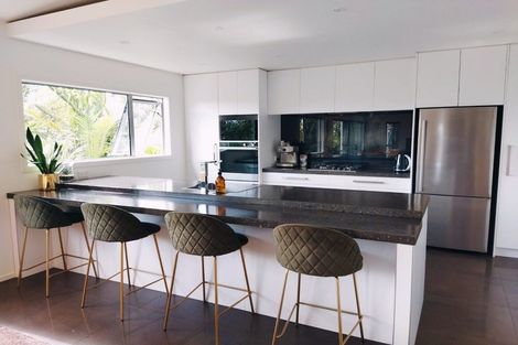 Photo of property in 60a Brois Street, Frankleigh Park, New Plymouth, 4310