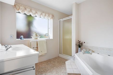 Photo of property in 23 Carmana Gardens, Rangiora, 7400