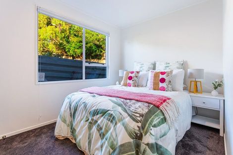 Photo of property in 27 Danube Lane, Glen Eden, Auckland, 0602