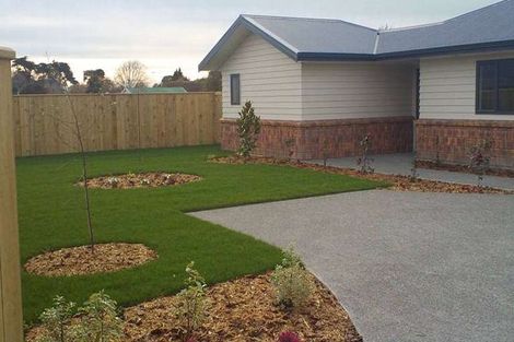 Photo of property in 12 Sue Avenue, Otaki, 5512