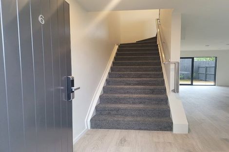 Photo of property in 6/13 Grove Lane, Pakuranga, Auckland, 2010