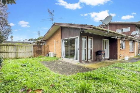 Photo of property in 2/108 East Tamaki Road, Papatoetoe, Auckland, 2025