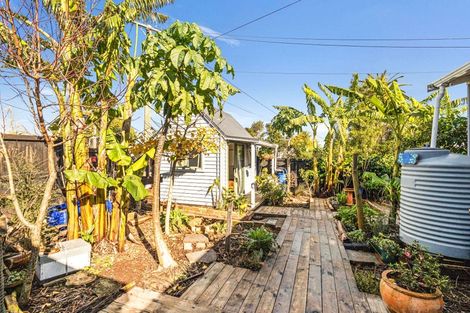 Photo of property in 1/32 Waterview Road East, Papakura, 2112