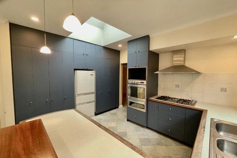 Photo of property in 4 Newcombe Crescent, Karori, Wellington, 6012