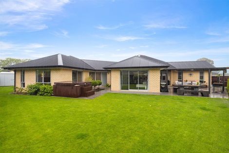 Photo of property in 7 Minerva Crescent, Woodend, 7610