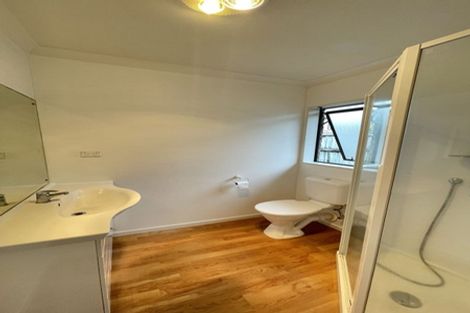 Photo of property in 4 Walter Haddrell Crescent, Flat Bush, Auckland, 2016