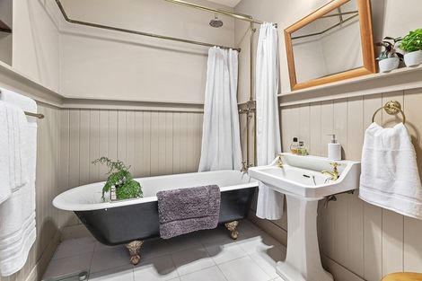 Photo of property in 38 Lerwick Terrace, Melrose, Wellington, 6022