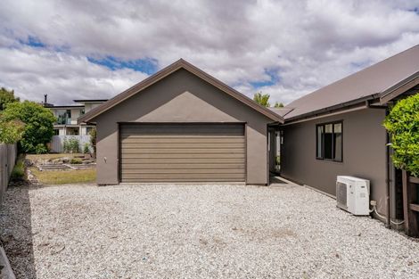 Photo of property in 89 Rob Roy Lane, Wanaka, 9305