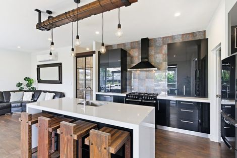 Photo of property in 112 Hills Road, Edgeware, Christchurch, 8013