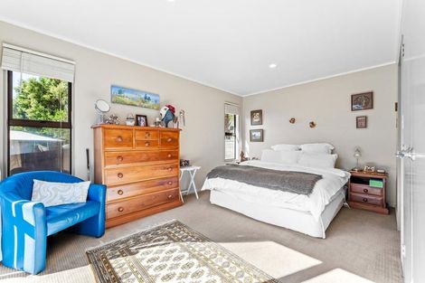 Photo of property in 22 Coralsea Way, Arkles Bay, Whangaparaoa, 0932