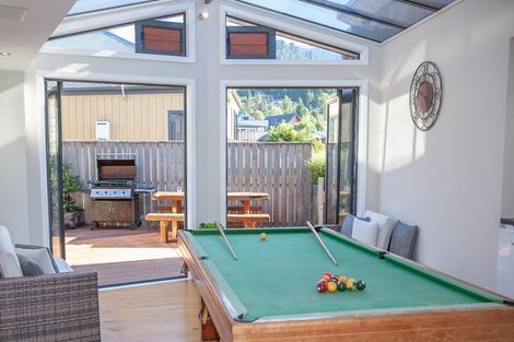 Photo of property in 43 Saint James Avenue, Hanmer Springs, 7334