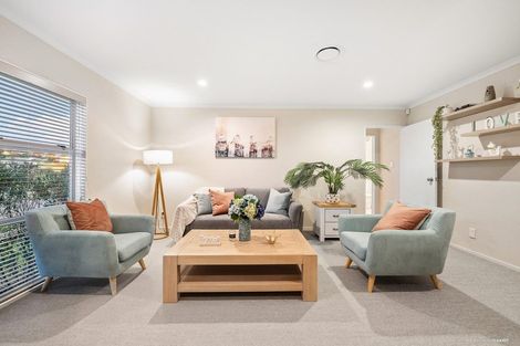 Photo of property in 30 Riviera Drive, Flat Bush, Auckland, 2019