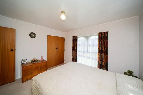 Photo of property in 5 Manuka Place, Hawera, 4610