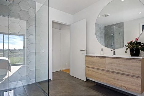 Photo of property in 17 Te Hurunui Drive, Pegasus, 7612