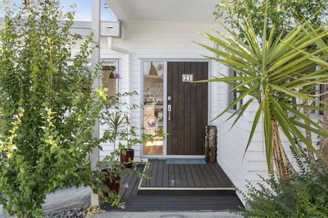 Photo of property in 2/21 Hythe Terrace, Mairangi Bay, Auckland, 0630