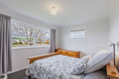 Photo of property in 5 Jull Crescent, Waipukurau, 4200