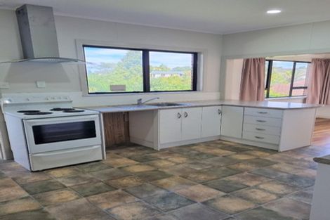 Photo of property in 17 Willerton Avenue, New Lynn, Auckland, 0600