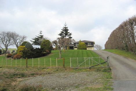 Photo of property in 121 Kawiu Road, Levin, 5510