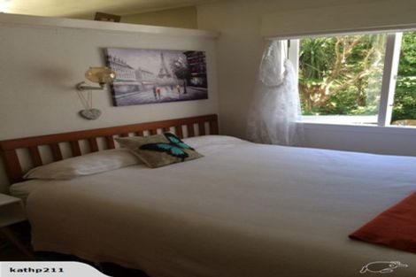 Photo of property in 160 Parkvale Road, Karori, Wellington, 6012