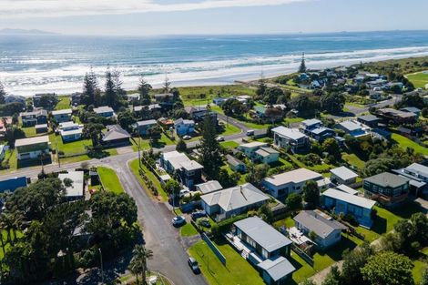 Photo of property in 1a Edwards Street, Waihi Beach, 3611