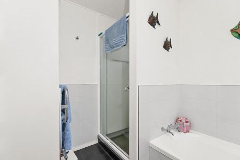 Photo of property in 7 Latham Stubbs Crescent, Waipawa, 4210