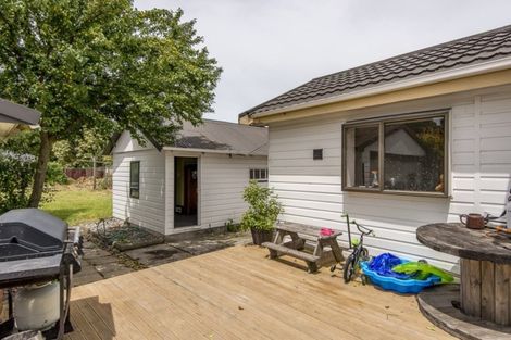 Photo of property in 63 Aorangi Road, Bryndwr, Christchurch, 8053