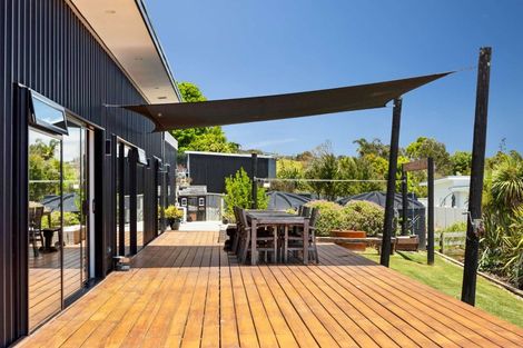 Photo of property in 17c Eagles Way, Cable Bay, 0420