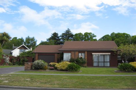 Photo of property in 46 Rickton Place, Rangiora, 7400