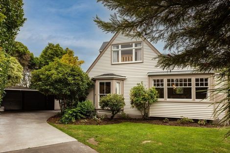 Photo of property in 44 Alpha Avenue, Strowan, Christchurch, 8052