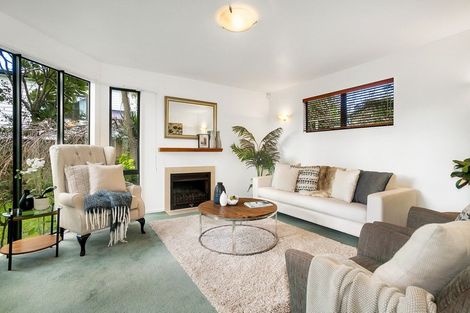 Photo of property in 22a Walker Road, Point Chevalier, Auckland, 1022