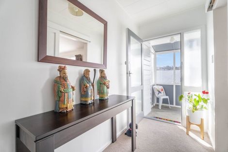 Photo of property in 16 Truscott Avenue, Johnsonville, Wellington, 6037